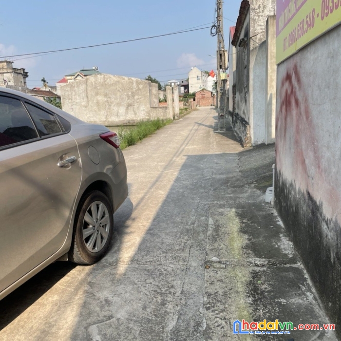 Em đang có mảnh đất 2 mặt tiền 56.6m2 tại đình trung, xuân nộn, đông anh hà nội.- đường rộng 3.5m