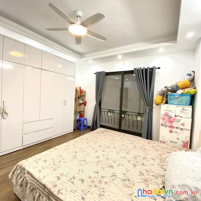 Bán nhà mới tây mỗ - nam từ liêm, 4 tầng x 42m2, mt 4m,  ô tô qua, tiện ích đỉnh, chỉ 3 tỷ.