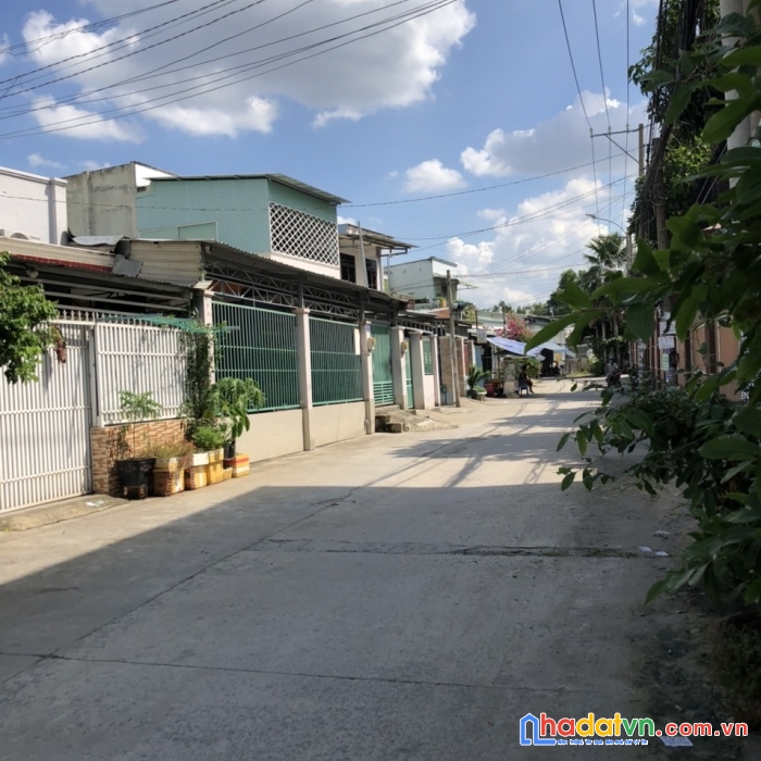 Chỉ 1 căn duy nhất, căn góc, biệt thự ven sông, hàng xóm vạn phúc city, giá 15 tỷ.