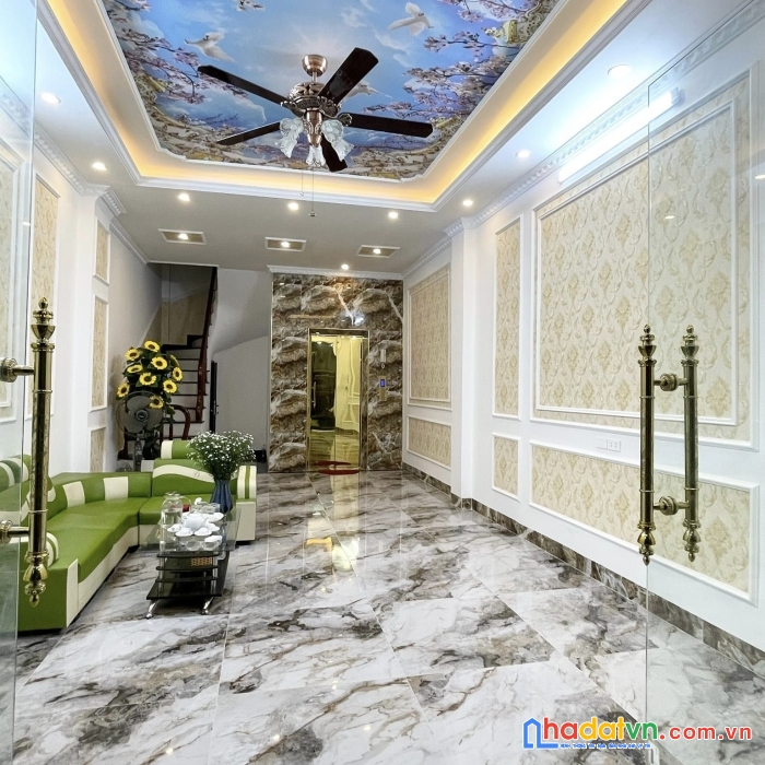 Bán nhà trung kính - cầu giấy 55m x 6 tầng - thang máy - gía 4,7 tỷ