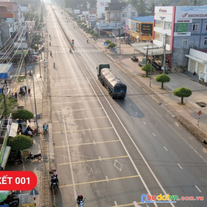 Bán gấp lô đất mt đường dt755 gần chợ đối diện trường học giá 550tr