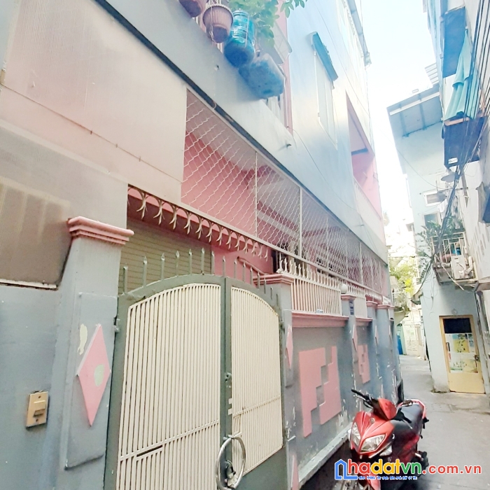 Nhà bán hẻm hòa hưng p13.q10. trệt,2 lầu. giá 6,8 tỷ tl