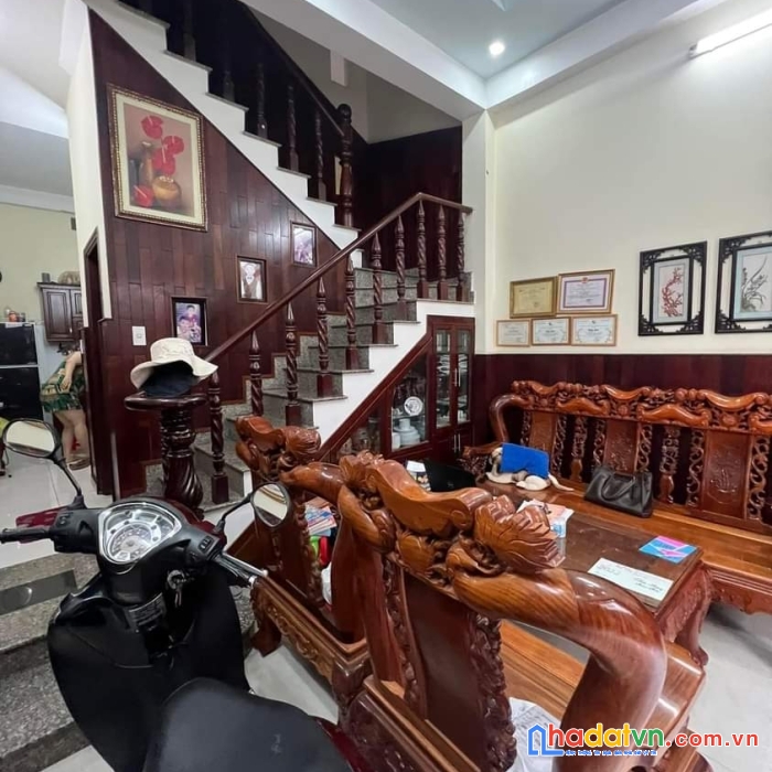 Bán nhà 2 tỉ 8 đường nguyễn văn đậu, p.11, q.bình thạnh.nhà dt 56m2. hẻm xe hơi