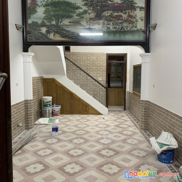 Bán nhà riêng chính chủ, ngõ 190 lò đúc (miễn trung gian) ô tô đỗ cửa - nhà hướng đông nam