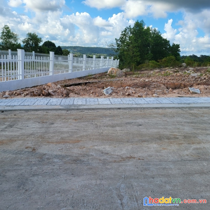 Bán lô đất suối đá dương tơ thổ cư chỉ 12,5tr/m2, thích hợp xây khách sạn, nhà nghỉ