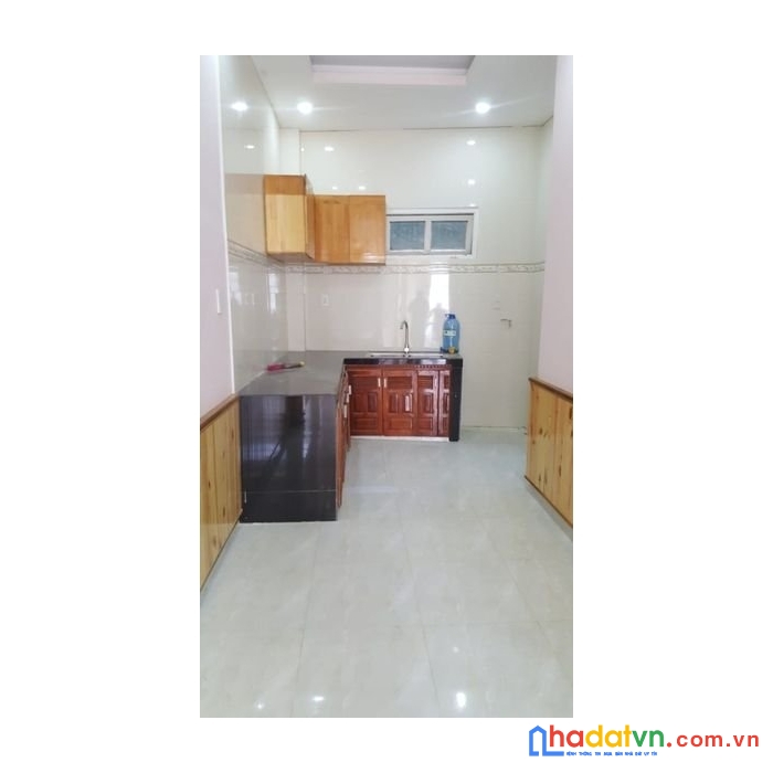 Cần tiền bán gấp nhà giá rẻ 1.85 tỷ hẻm xe hơi tại thái phiên, đà lạt