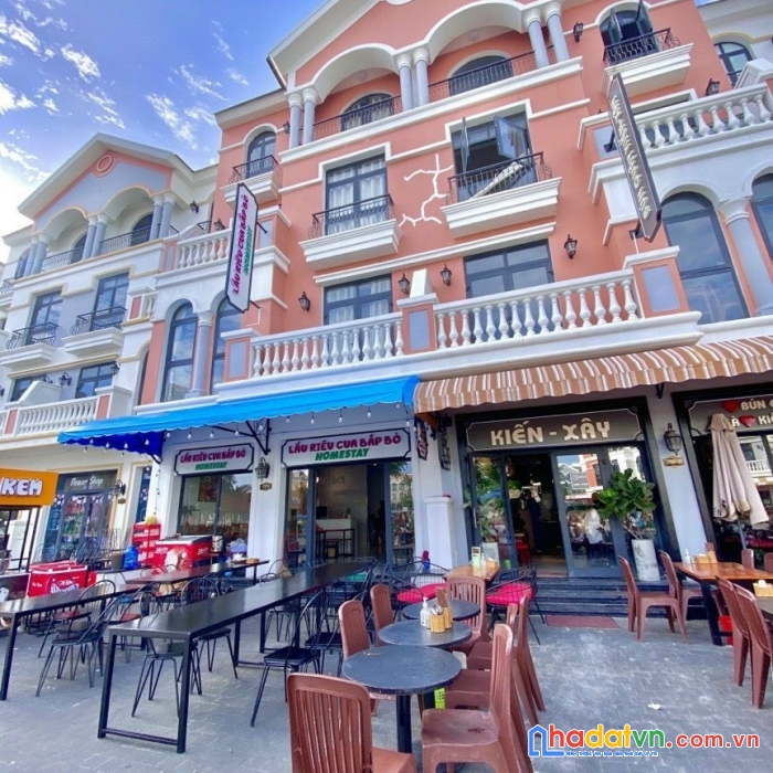 Căn shop grand world phú quốc view hồ trung tâm