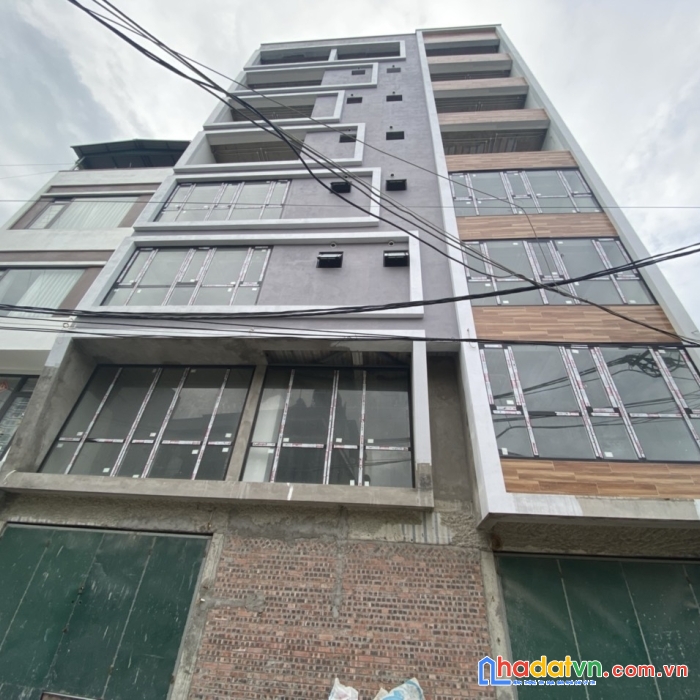 Sở hữu ngay tòa nhà 8 tầng  vị trí đắc địa - giá siêu đầu tư tại tp hạ long.