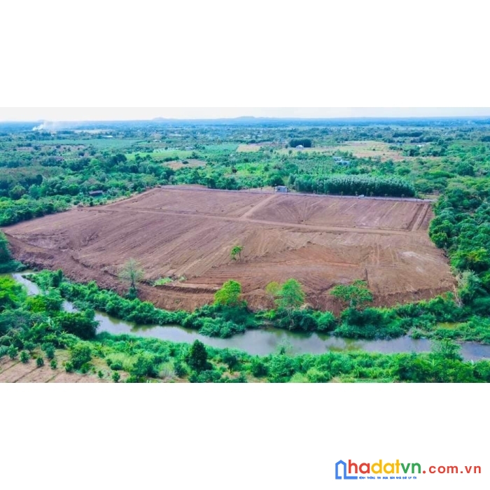 Bán gấp lô đất gần cao tốc dầu giây phan thiết, giá 950tr, shr