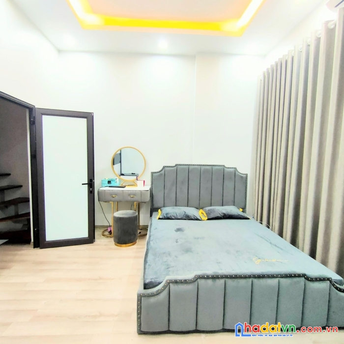 Siêu hiếm, lô góc nhà hoàng mai 50m2 sổ chuẩn, 4 ngủ, nhà đẹp thoáng sáng, hiện đại chỉ 4,2 tỷ.