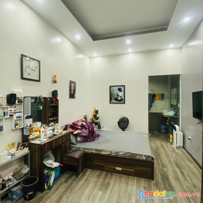 Nhà phố tôn đức thắng diện tích 51m mặt tiền khủng 4.9m 3 tầng gần sát phố chỉ 6.3 tỷ