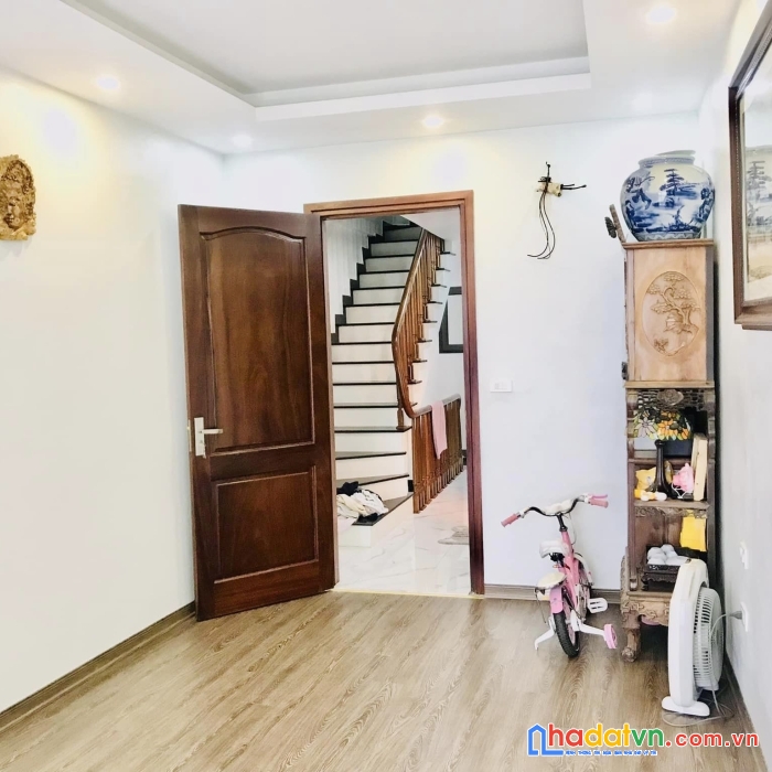 Bán gấp nhà phố cự lộc, thanh xuân, 52 m, 5 tầng, mặt tiền thoáng, ô tô, kinh doanh, 6 tỷ, lh