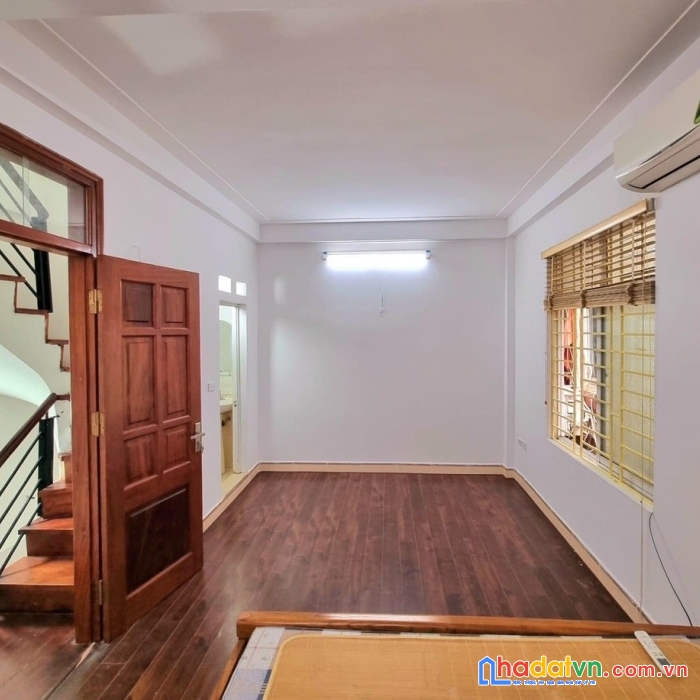 Gần hồ đắc di, đống đa, mới, giá rẻ, gần ô tô, 33m2x4t, chỉ 3.05t