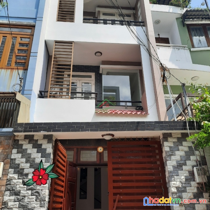 Bán nhà ngay chợ bình thành 60m2 hẻm xe hơi thông 2 lầu chỉ nhỉnh 3 ty