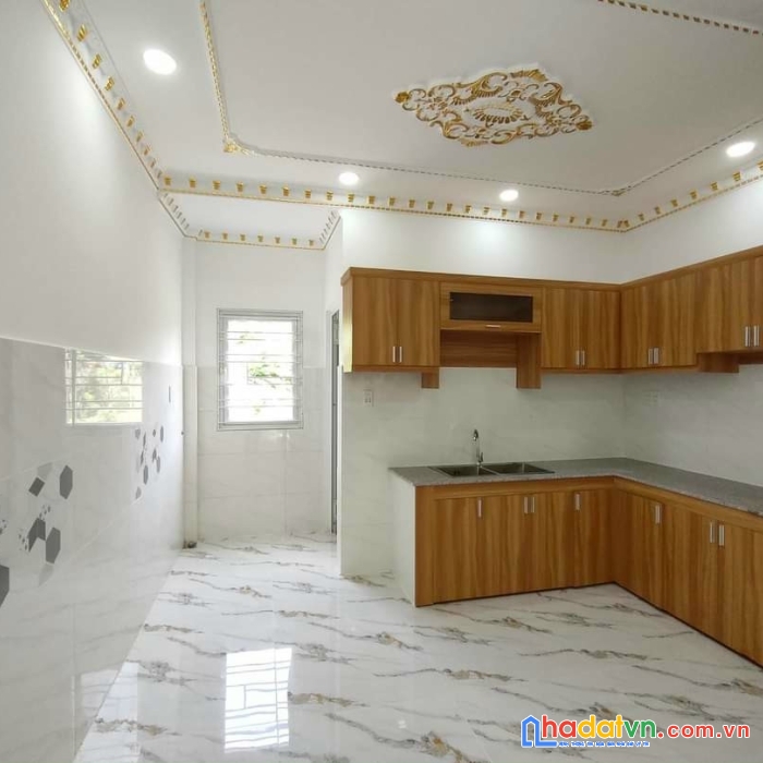Nhà hxt  54m2 4 tấm 4pn công nhận đủ còn  6 tỷ  xvnt bình thạnh