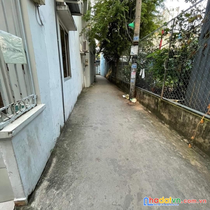 Nhà  hẻm 3 gác âu dương lân. q8