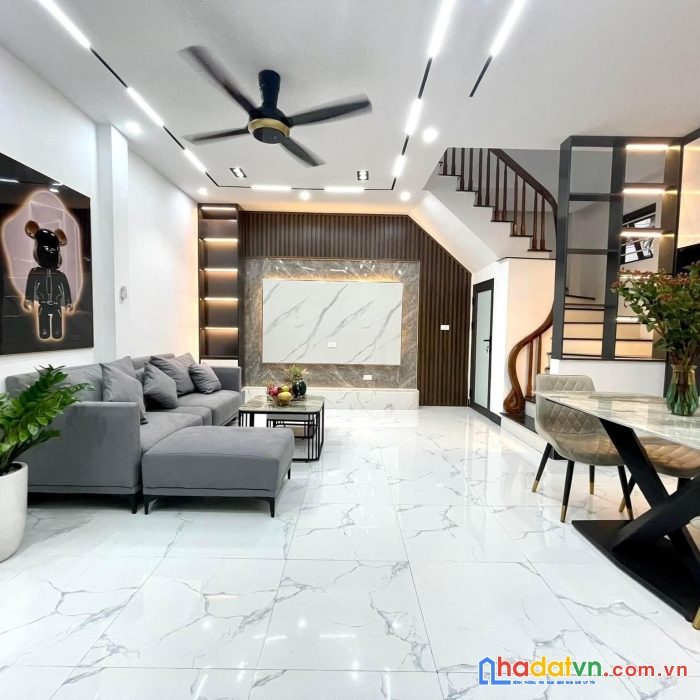 Nhà mới ở ngay – phố khương trung – 50m – 4 tầng – ngõ thông thẳng tắp – ô tô – kd – 7.8 tỷ