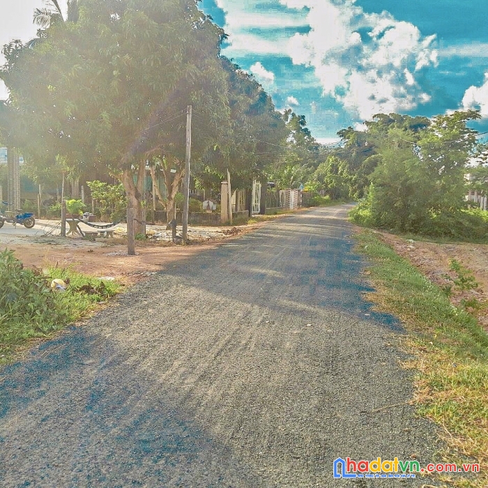 Bán nhanh miếng đất nền trong tuần 300tr