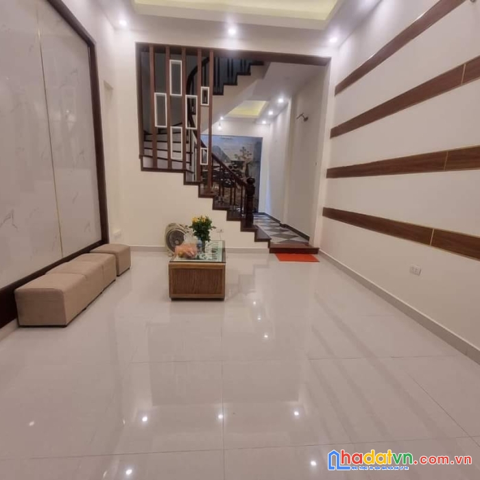 Hoa bằng 47m - 4 tầng -mt 4.5 - 5.86 tỷ