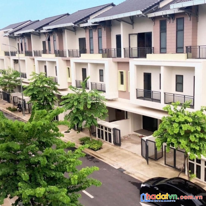 Bán căn biệt thự liền kề 75m2, đã có sổ lâu dài