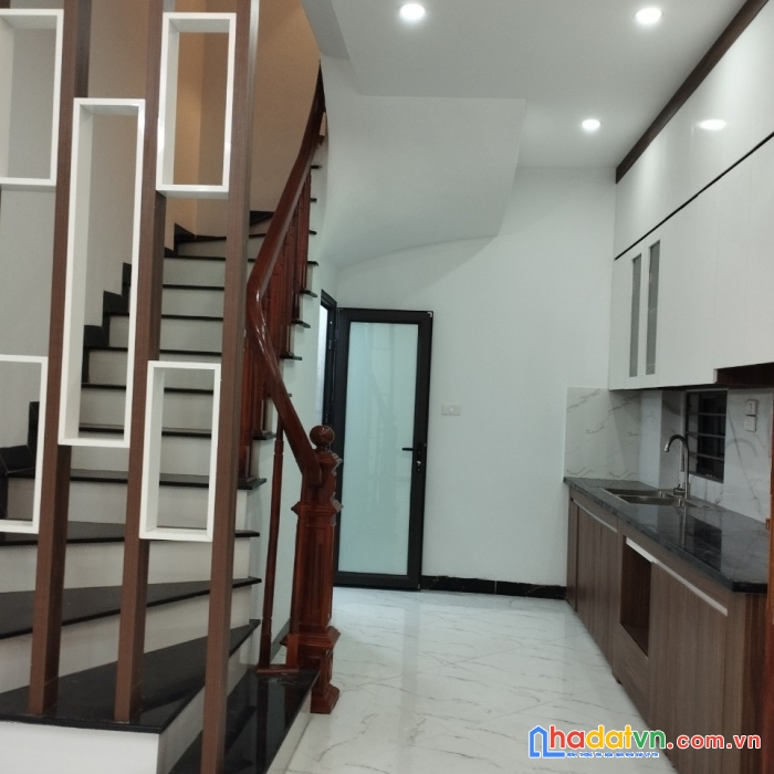 Nhà đẹp, matiz đỗ cửa. quang trung hà đông 45mx5t. giá 4.725 tỷ.