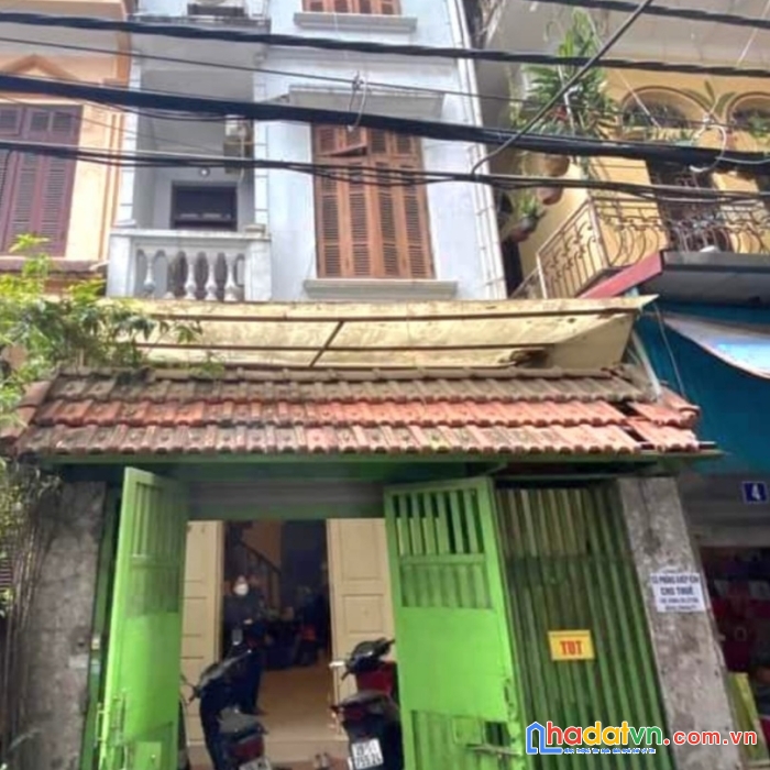 Nhà đẹp, ô tô vào, kinh doanh tốt, ngõ thông, cách phố 30m. trung kính, yên hòa, cầu giấy. nhà