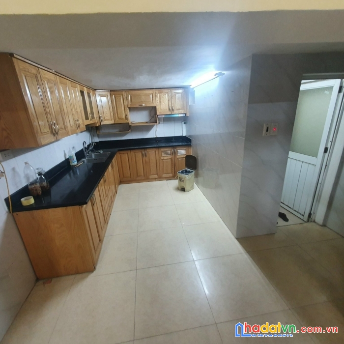 Bán nhà phố vương thừa vũ 35m2*3 tầng,  ngõ thoáng, ô tô tránh,  hơn 4 tỷ.