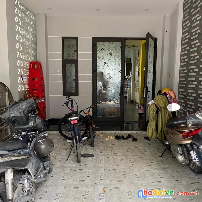 Bình tân, hxh thông ngủ nhà, sát chợ bình thành, lê trọng tấn, aeon tân phú, nhà rất mới 4tầng,