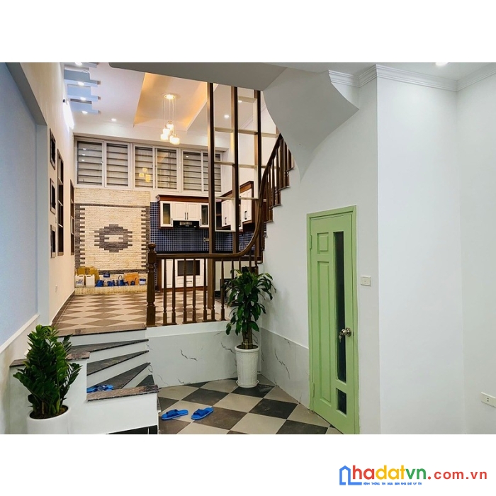 Giảm 300 triệu! ô tô đỗ cửa, 144m2, 3 tầng, 3 pn, chỉ nhỉnh 6 tỷ