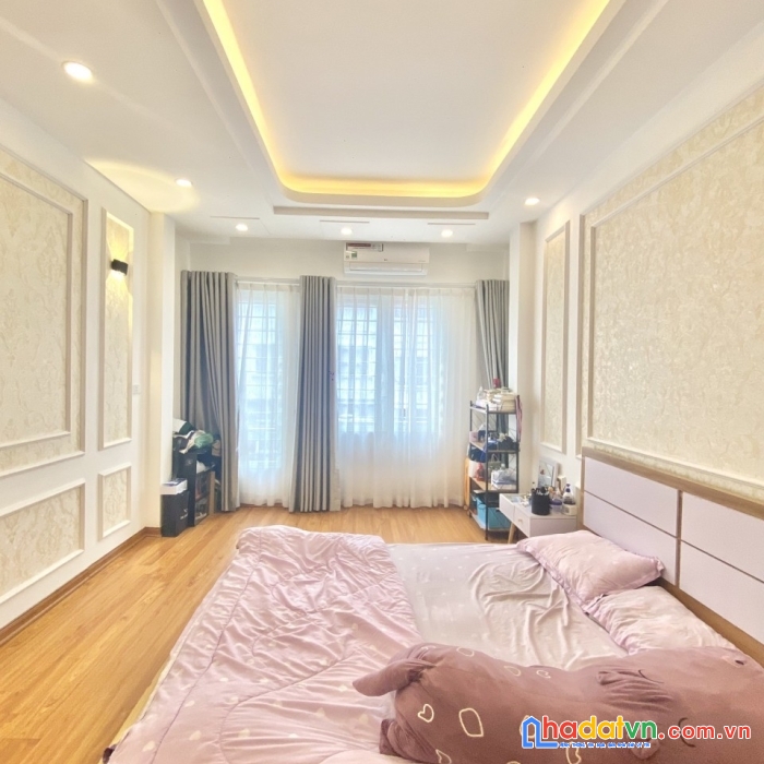 Bán nhà phố tam trinh: 44m2, 5 tầng, mt 4m, 4 ngủ, ô tô đỗ cách 10m, ngay gần timecity, 3.8 tỷ