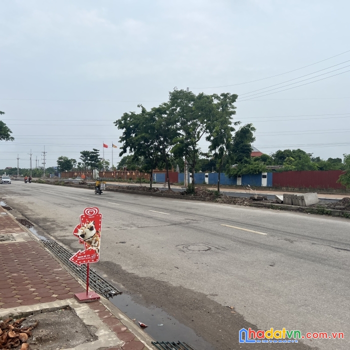 195m2 đất kinh doanh mặt đường đôi 40m cạnh vinmart giá chỉ 44tr/m2 rẻ hơn đất đấu giá hương đình.