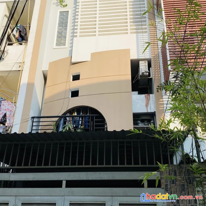 Bán nhà quạn 7, 40m2, huỳnh tấn phát, giá 3 tỷ 150 thương lượng