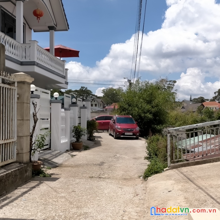 Cần tiền bán gấp đất xd giá rẻ chỉ 3 tỷ đường hùng vương, đà lạt