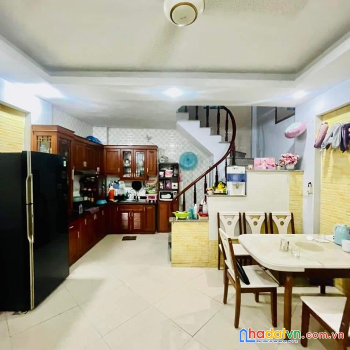 Bán nhà xuân đỉnh gần ô tô ngõ gần 3m cách phố 50m