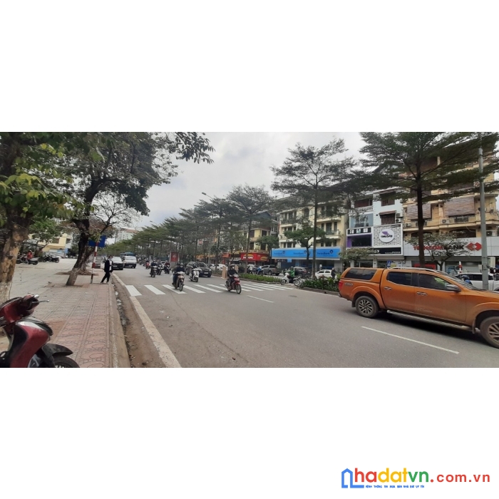 Bán nhà mặt phố đào tấn ba đình, 500m2 mặt tiền 20m