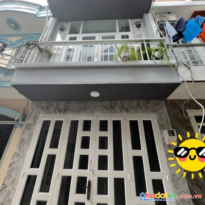 Mặt tiền 4m phạm văn chiêu - 2 tầng thông thoáng.