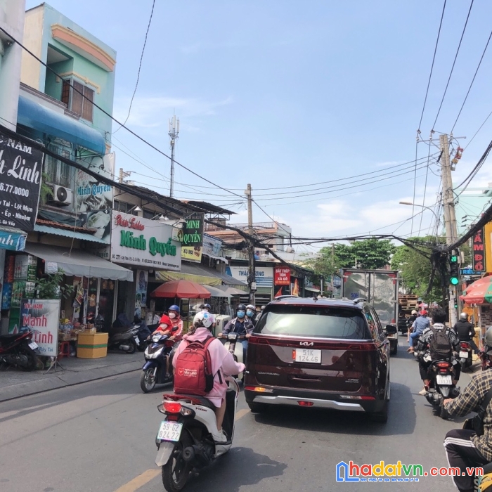 Biệt thự 5 lầu sang trọng nguyễn văn khối, ngang 6.5m, 130m2, có gara, hẻm 10m, 16.5 tỷ.