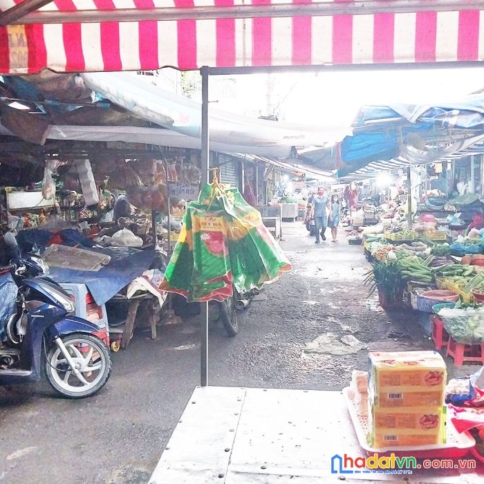 Q12.445. mặt tiền chợ hiệp thành, khu chợ kd buôn bán ngày đêm, 70m2, nhỉnh 6 tỷ.