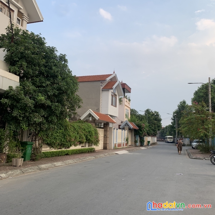 Cực hiếm.hoàng như tiếp,ô tô vào nhà,ngõ to như phố,kinh doanh.nhỉnh 6 tỉ