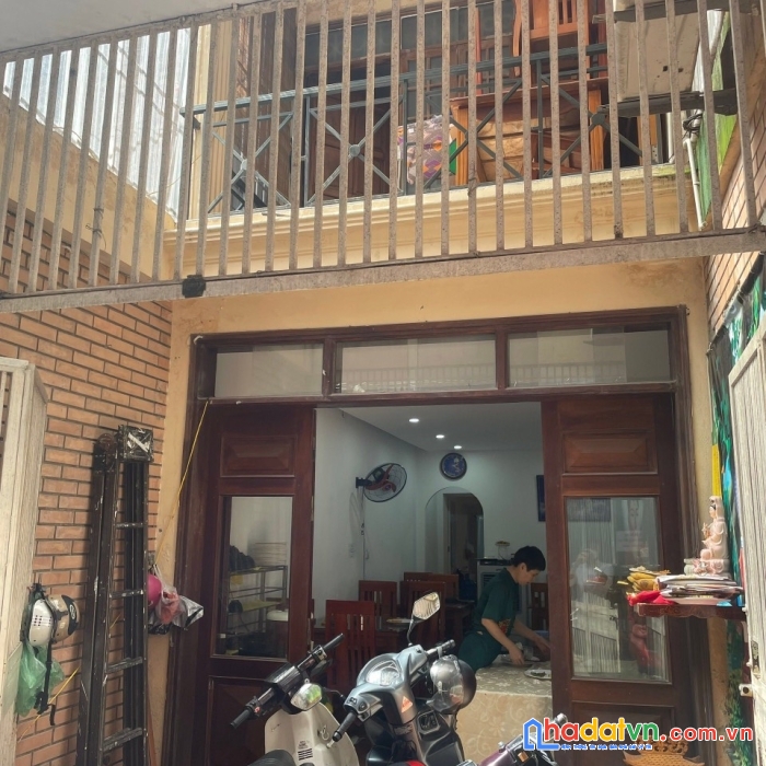 Cực hiếm bán nhà ba đình chỉ 80 triệu/ mét vuông gần phố kinh doanh dòng tiền ổn định