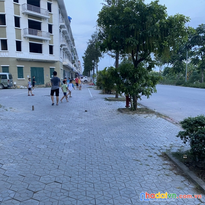 Bán lk phú lương 62m*5t, trục đường 30m kinh doanh, vỉa hè đá bóng chỉ 10 tỷ.