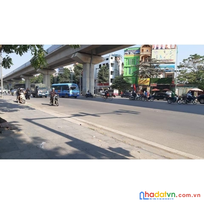 Bán nhà 5t*40m mặt phố quang trung, vỉa hè rộng kinh doanh sầm uất chỉ 7 tỷ.