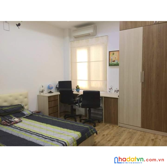 Bán gấp nhà mtkd lò siêu quận 11 4 tầng 80m2 gía 11.8 tỷ