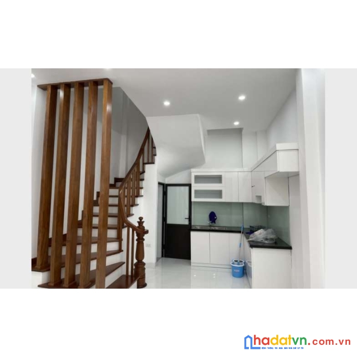 5m ô tô - ngô gia tự - 5 tầng - 35m - 3.1 tỷ, 0978 401 303