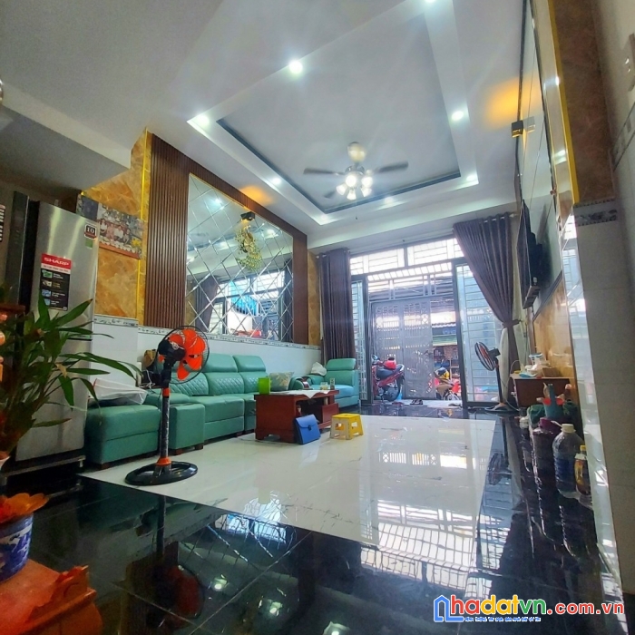 Gấp bán trần quý cáp bình thạnh hxh 75m2 chỉ 8tỷ nhĩnh