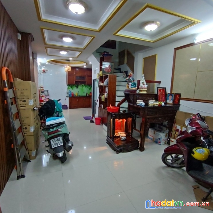 Bán nhà đường lê văn quới, bình tân. 5 tầng giá 5,5 tỷ