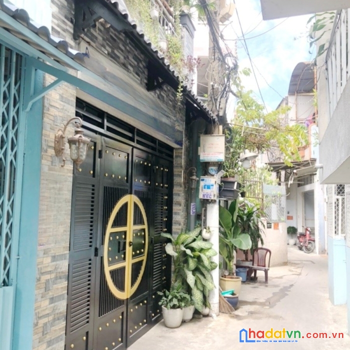 Nhà bán hẻm đường phạm hùng - phường 9 - quận 8, giá 7.8 tỷ