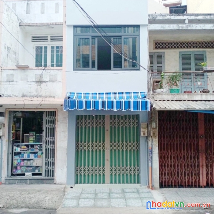 Nhà nở hậu mt hòa hưng p12.q10. trệt,lầu. giá 4,2 tỷ tl