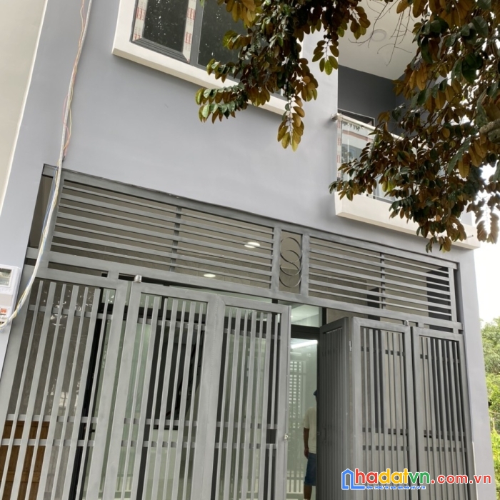 Chính chủ cần bán nhà 1 lầu 1 trệt vị trí đẹp tại kp 2 tân biên, đồng nai