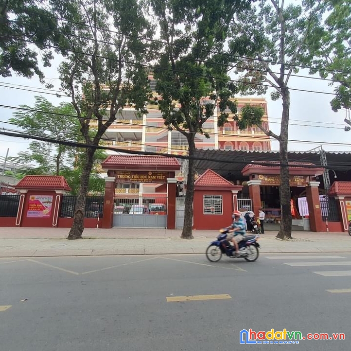 Kiệt tác mặt tiền kd lê đức thọ, 170m2, ngang 5m, 5 lầu đẹp, thang máy, tặng nt,18.7 tỷ.
